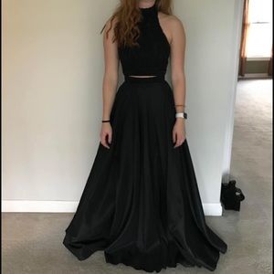 Sherri Hill prom dress